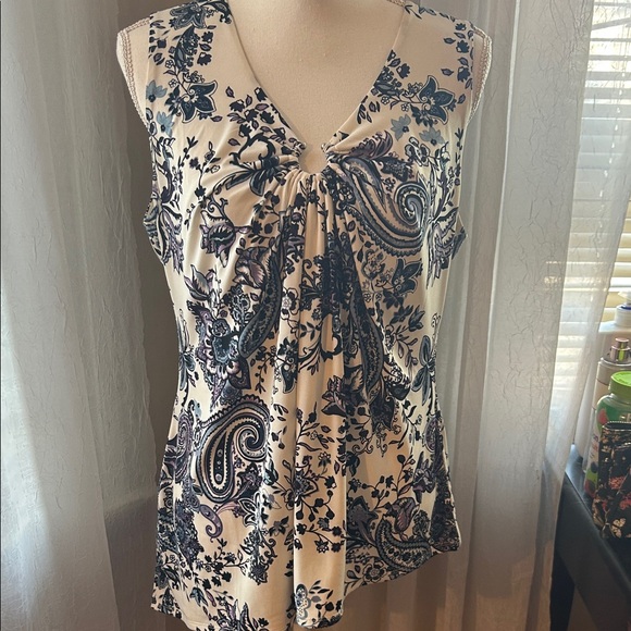 White House Black Market Tops - White House Black Market Paisley Print Sleeveless Blouse